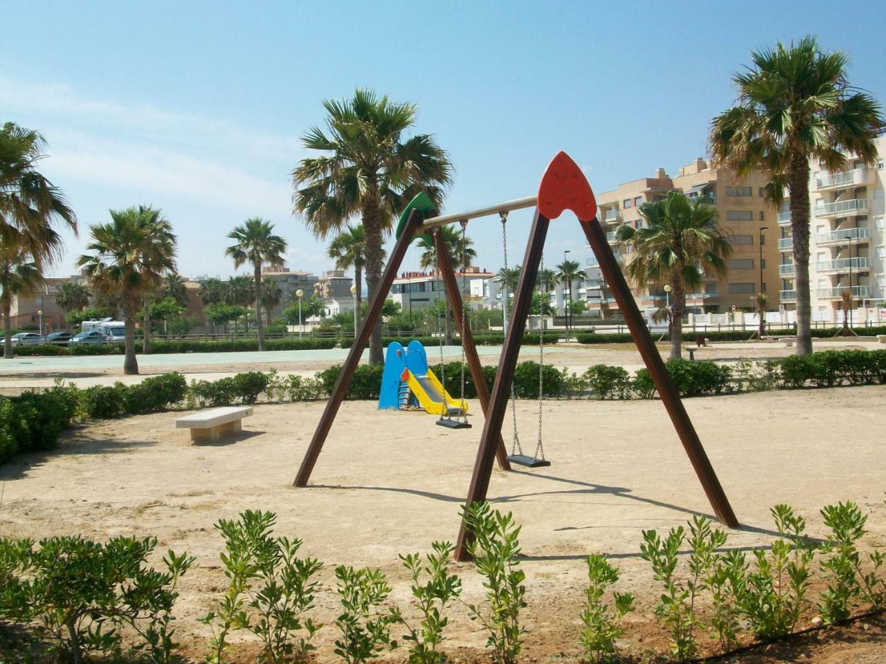 Neptuno Apartamento - Frente A La Playa Daimús Extérieur photo