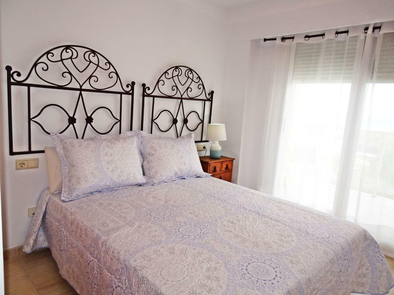 Neptuno Apartamento - Frente A La Playa Daimús Extérieur photo