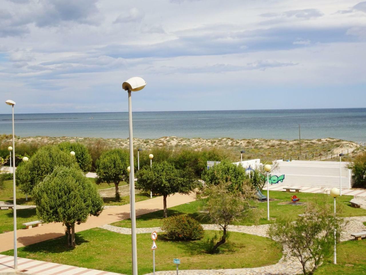 Neptuno Apartamento - Frente A La Playa Daimús Extérieur photo